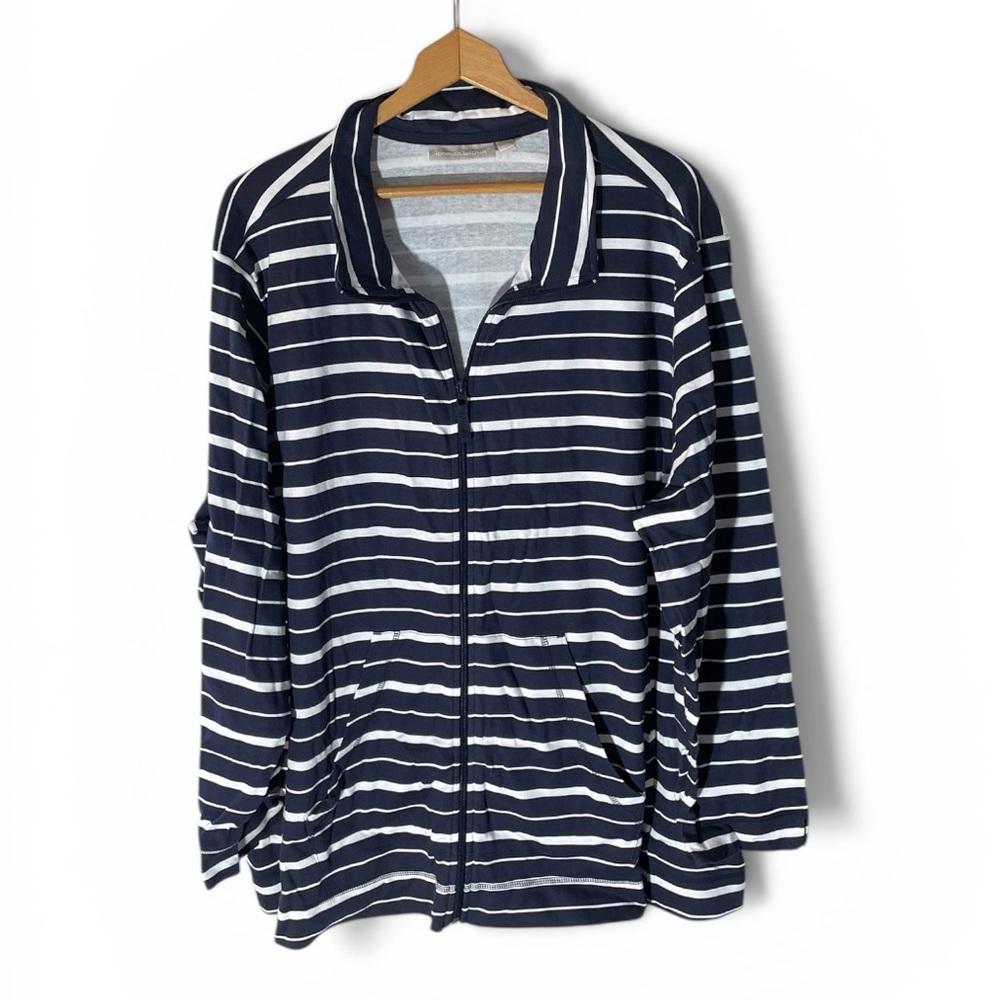 Y5- blue white stripe jacket woman within 2x